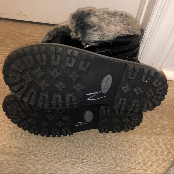 Khombu ladies NWT winter snow boots size 8 - Picture 5 of 9